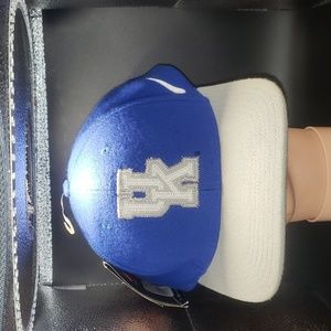 University of Kentucky Mens Wool Cap Nike Strapback Baseball Cap Blue - One Size